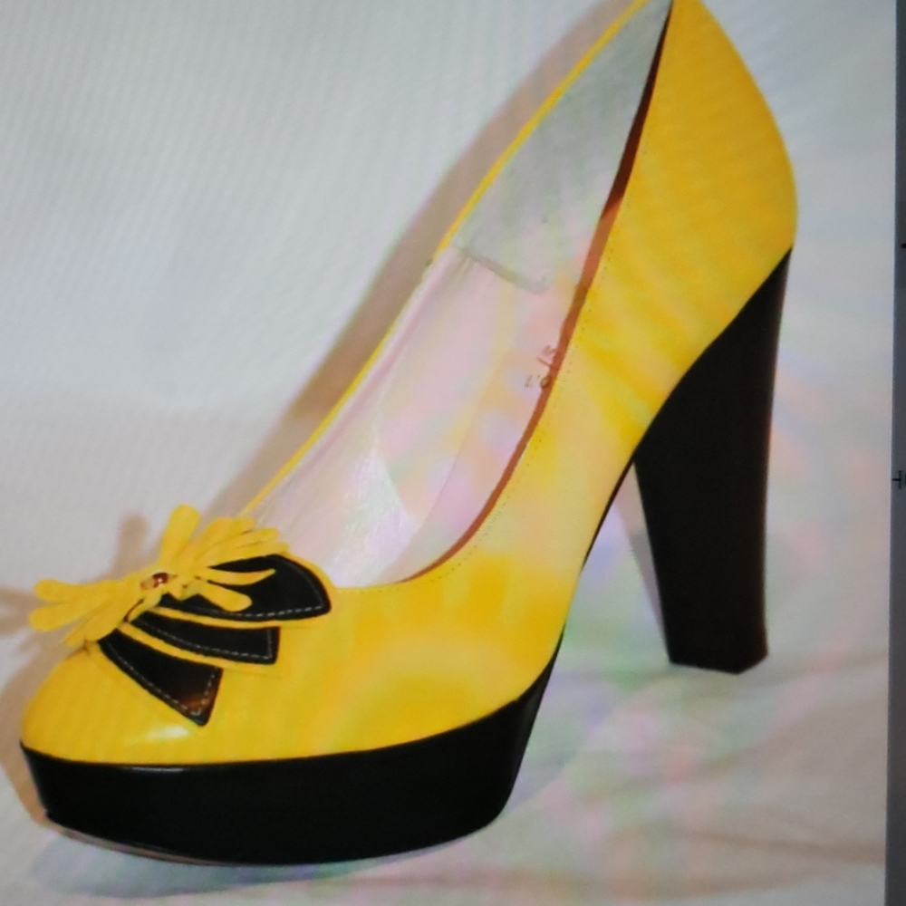 Shoes..pump - Picture 4 of 4